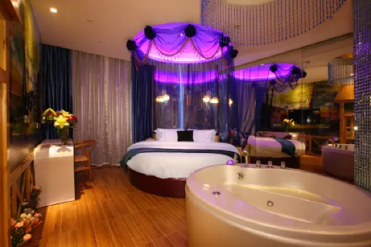 Angel Lover Theme Hotel (Guangzhou East Railway Station CITIC Plaza)