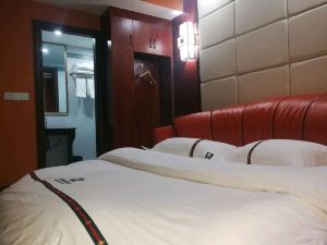 Quxian Harbour Business Hotel