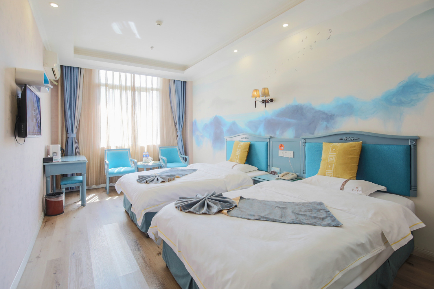 Shenger Fashionable Hotel Over view