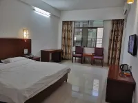 Chengmai Jinshidai Hotel - Inns