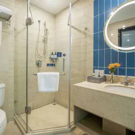 Kerria Hotel (Xinhua Ancient Town, Xinhua County No.1 Middle School Branch) Отели в г. Синьхуа