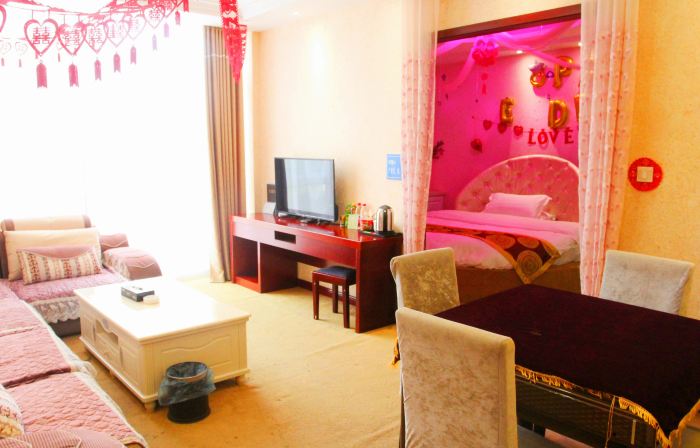 Gaotai Tianfeng Hotel