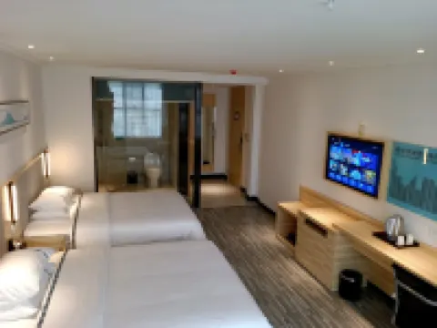 Luocheng Fusheng convenient hotel