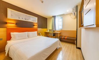7 Days Premium Hotel (Haikou Riyue Square Duty Free Shop Wuzhishan Road Branch) - Housity