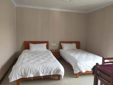 Zhuji Hongcheng Accommodation