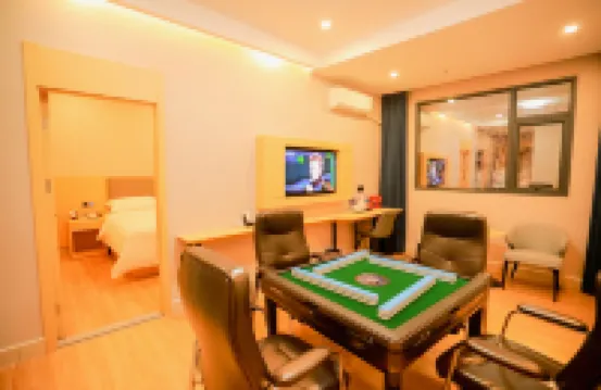 Bafang Chain Hotel (Dongguan Humen High Speed Rail Station Wanda Plaza Branch) โรงแรมในดองกวน