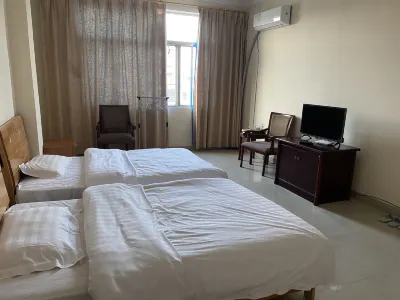 Hongxu Hotel Отели рядом с достопримечательностью «Revolutionary Martyr Monument»