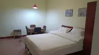 Jinning Hotel