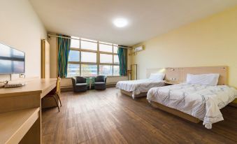 Fuping Jiayue Business Hotel