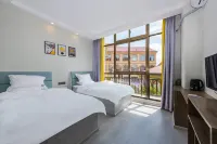 Qingzhen Jingyue Boutique Hotel