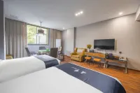 Yunmeng Hotel