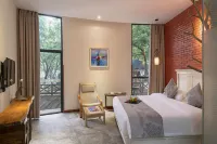 Crystal Crescent Moon Hotel