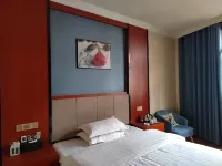 Sangzhi Center Apartment - parking
