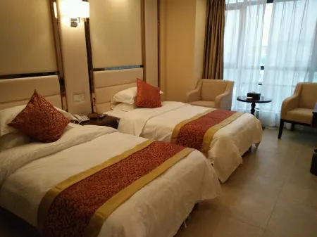 Mianyang Old Peacock Hotel Отели рядом с достопримечательностью «Luofu Mountain»