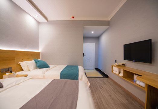 구채구 루이치 지안주 호텔 전경