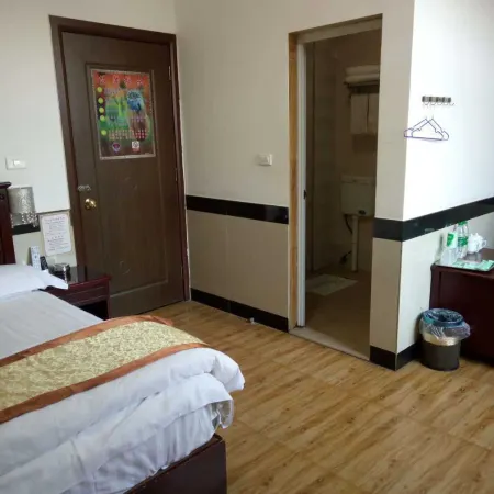 Tonghai Hongda Hotel