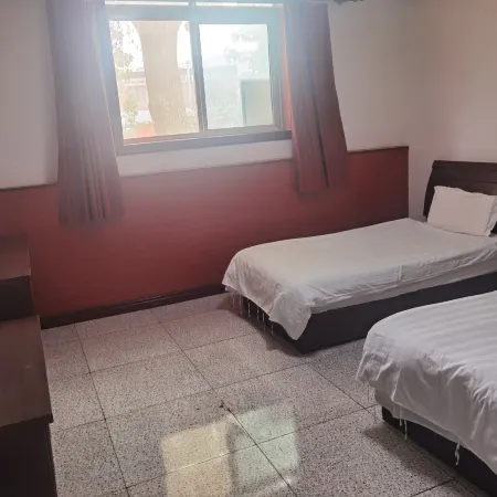 Beijing Railway Station East Hotel Отели рядом с достопримечательностью «Станция метро Nankou»