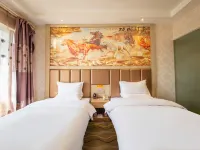 Super 8 Hotel (Yinchuan Tanglai Huizhong Jinfeng Wanda) Hotels near Jinfeng Developing Area