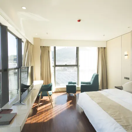 Diannan Hotel Hotels in Tonghai