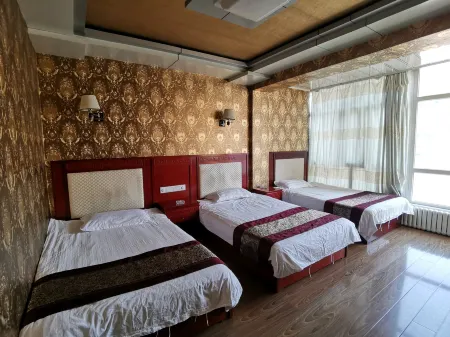 Yiyuan Holiday Hotel Отели рядом с достопримечательностью «Guyuanxian Binhu Park»