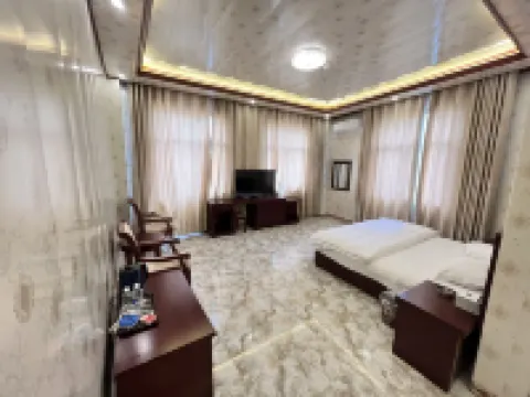 Xiongjie Hotel