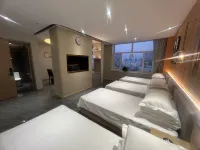Jilin Hongyang Water Dream Hotel (Northeast Electric Power University Branch) - Pools