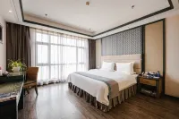 Rongting Holiday Inn Luoping - balcony