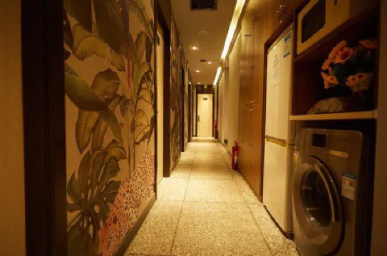 Dalian Dama Monkey B&B City Youth Inn