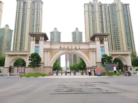 Yuanyang Jingshu Apartment