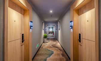 Juban Hotel (Hefei Yaohai Wanda Station Tang Subway Station Store)