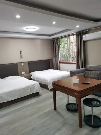 Zizhong Yonghao Business Hotel Отели в г. Цзычжон