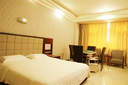 Huarong Jinliyuan Hotel