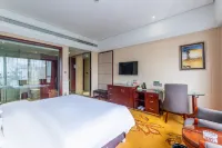 Vienna Zhihao Hotel (Changde Wuling Avenue High-speed Railway Station Store) Hotel dekat Changde Sports Center