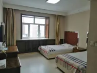 Suifenhe Hualian Hotel