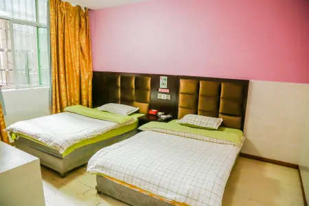 Yongfeng Gold Coast Hotel Отели рядом с достопримечательностью «Enjiang Ancient City»