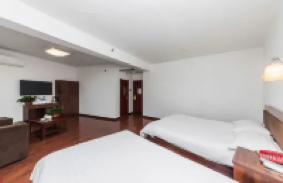 Tianzhu Hotel (Harbin Railway Station Airport Bus)