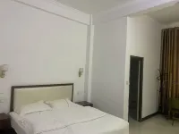 Ningming Shaoxiong Hotel