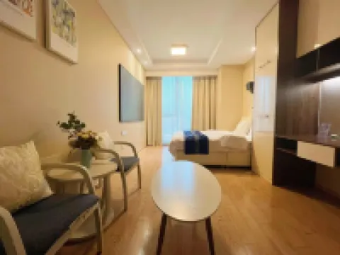 Jiuyi Boutique Hotel (Yangzhou Jinghuacheng Railway Station)