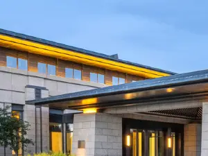 Top 5 Premium Hotels in Dunhuang