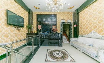 Shangzhi Haotai Fashion Hotel
