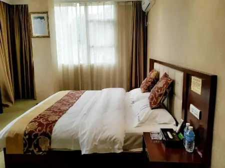 Weixin Nanyuan Hotel Отели в г. Вейсинь