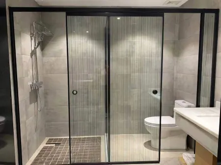 Kaihua Reluctantly Wangyuan Hotel Отели рядом с достопримечательностью «China’s Kingdom of Root Carving»