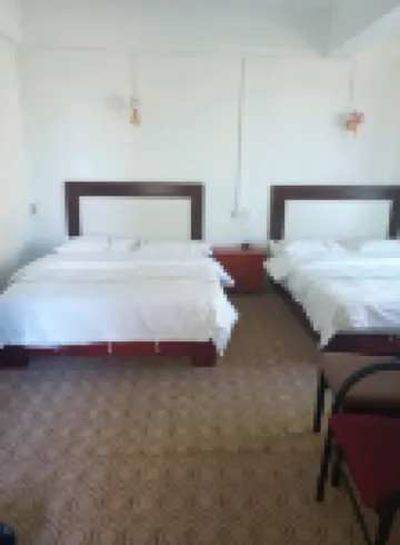 Shantou Xinyi Inn