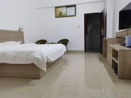 Ledong Hongyun Apartment