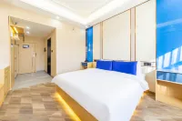 XINING MANQINGZHI HOTEL - Parvekkeita