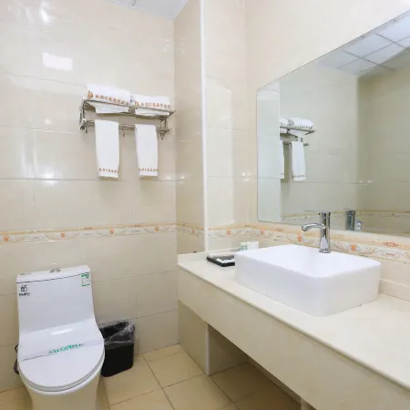 Yanhu Zhixing Pinzhi Hotel