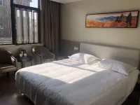 Yingshang Yingbin Hotel - Pysäköinti