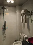Jiange Tianshangke Business Hotel - Dağ Manzaralı