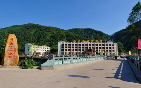 Longguizhai Waterfall Hotel