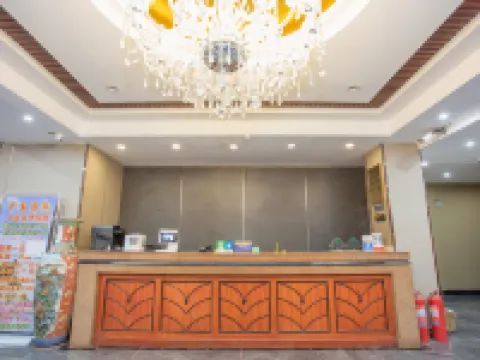 Lishi Hotel (Yantai South Street  Railway Station Branch)